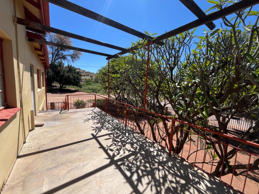 4 Bedroom Property for Sale in Keimoes Northern Cape